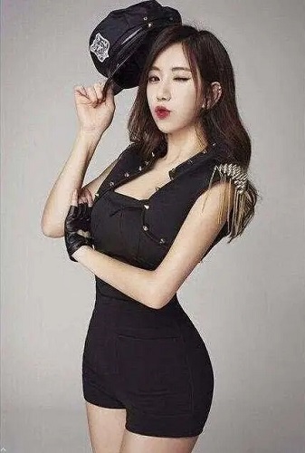 精品一卡2卡3卡4卡新区在线截图3