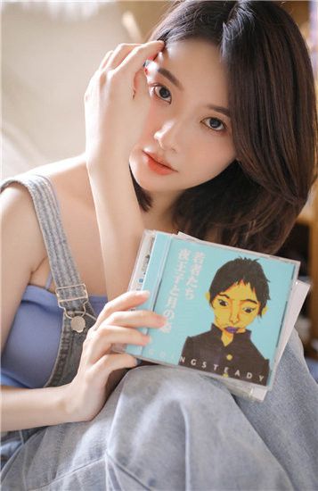 秋葵丝瓜草莓绿巨人解锁版截图1