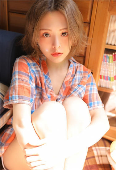 草莓丝瓜香蕉向日葵榴莲大全绿巨人截图6
