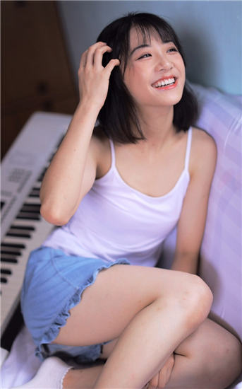 草莓黄瓜丝瓜香蕉成人秋葵向日葵APP截图1