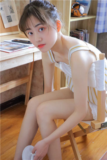 丝瓜芭乐小猪草莓未满十八岁截图1