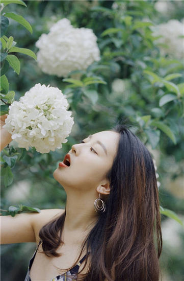 一个人在线观看的www视频免费高清截图4