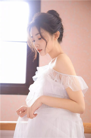 野花社区在线观看免费完整版下载截图2
