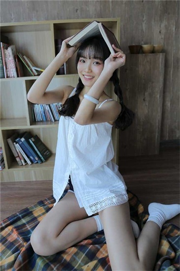 向日葵视频绿巨人榴莲截图3