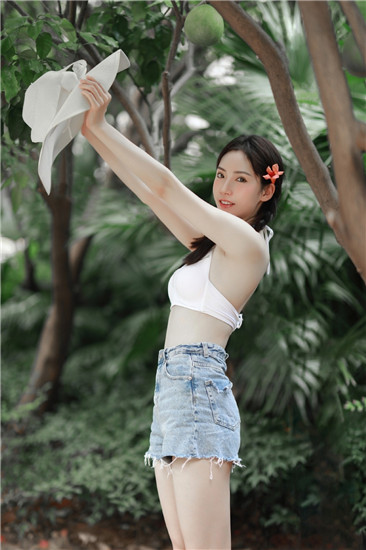 乌鸦传媒视频在线观看截图2