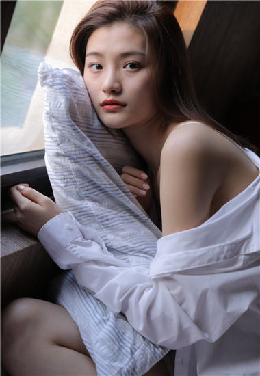 草蜢视频在线观看免费高清完整版截图4