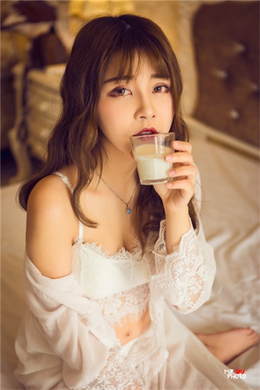 草莓丝瓜幸福宝鸭脖奶茶截图1