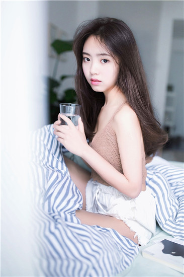 草莓秋葵菠萝蜜绿巨人污截图2