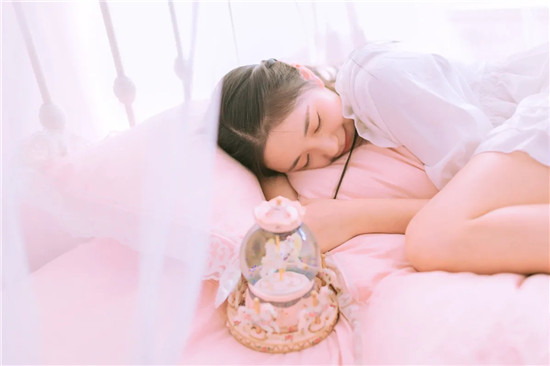 秋葵视频幸福宝草莓截图2