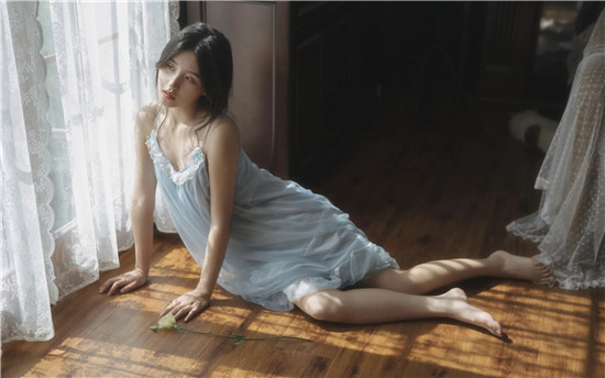 草莓榴莲向日葵绿巨人截图3