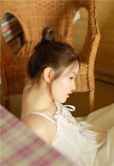 夜里十大禁用软件银杏视频截图1