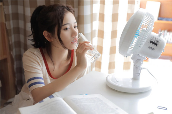 富二代app安卓版解锁版截图1