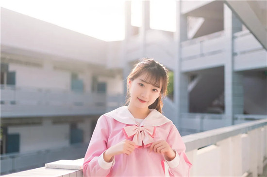 榴莲视频秋葵绿巨人合集截图2